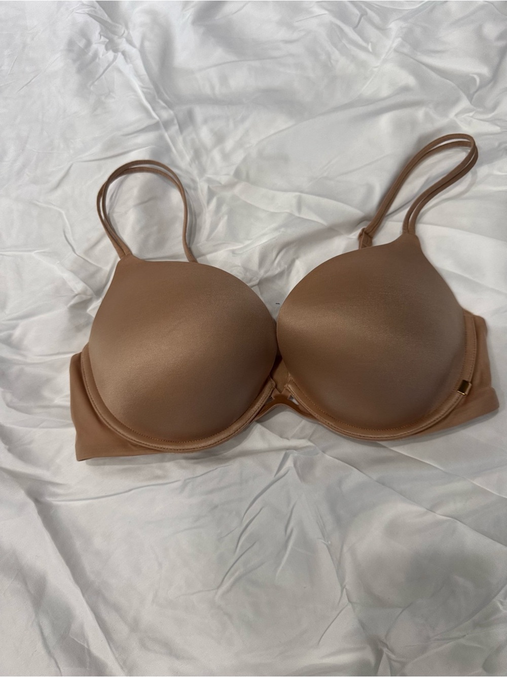 Victoria's Secret Smooth Molded T-Shirt Bra in nude